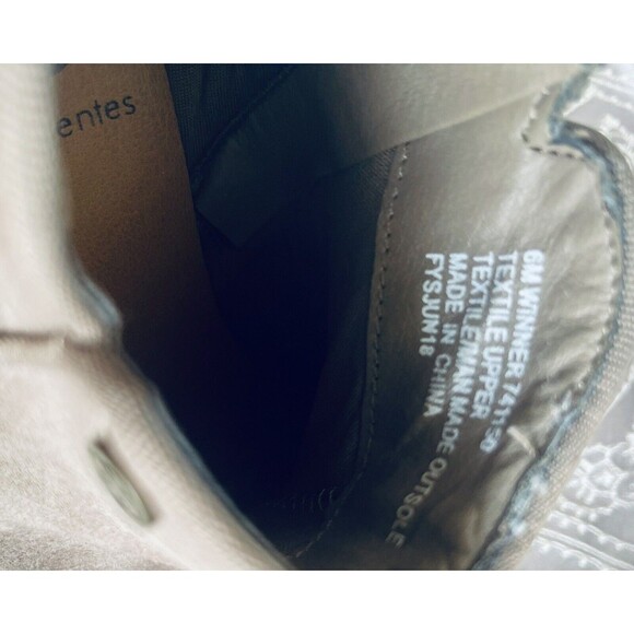 Ankle Boots - Fall Booties - Daisy Fuentes Size 6- Brown Boots - Picture 2 of 9